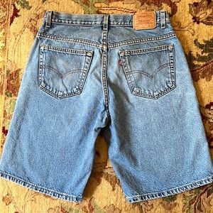 Vintage Levi’s 569 Hi Rise Bermuda Shorts
